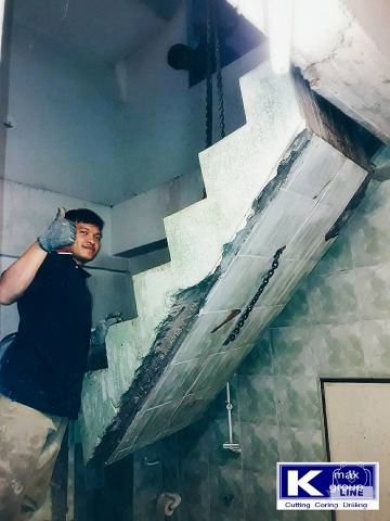 รื้อถอนบันไดคอนกรีต นนทบุรี